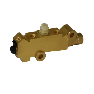 Leed Brakes LEED Brakes Proportioning Valve - Disc/Drum Brass