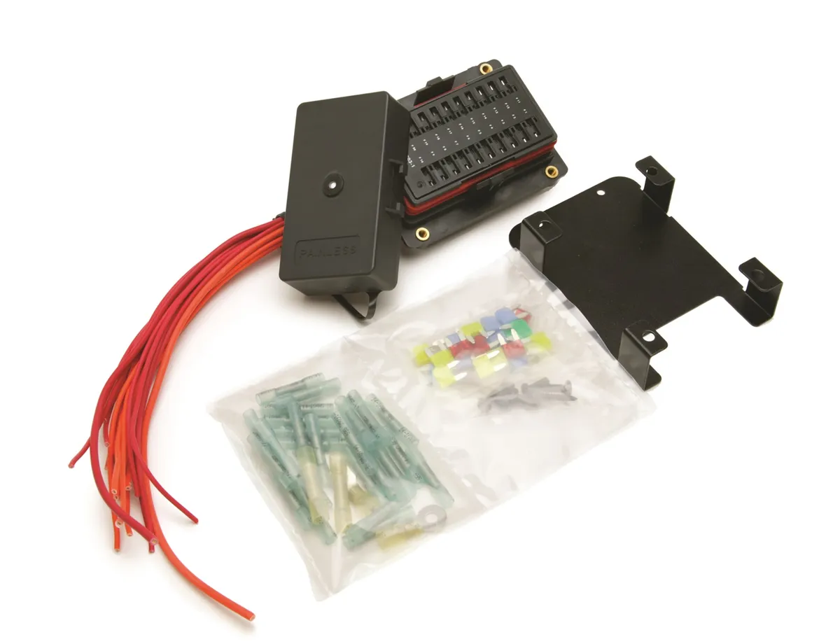 20 Circuit Weatherproof Fuse Block Kit; Fully Assembled w/Wire Leads; Completely Sealed Unit; Incl. Fuses/Wire Connectors/Mounting Bracket; product image