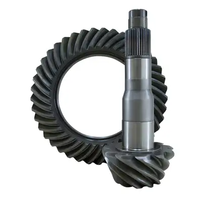 Yukon Gear And Axle USA Standard Rftg And Pftion Gear Set For 11 And up Ford 10.5in ft a 4.56 Ratio.