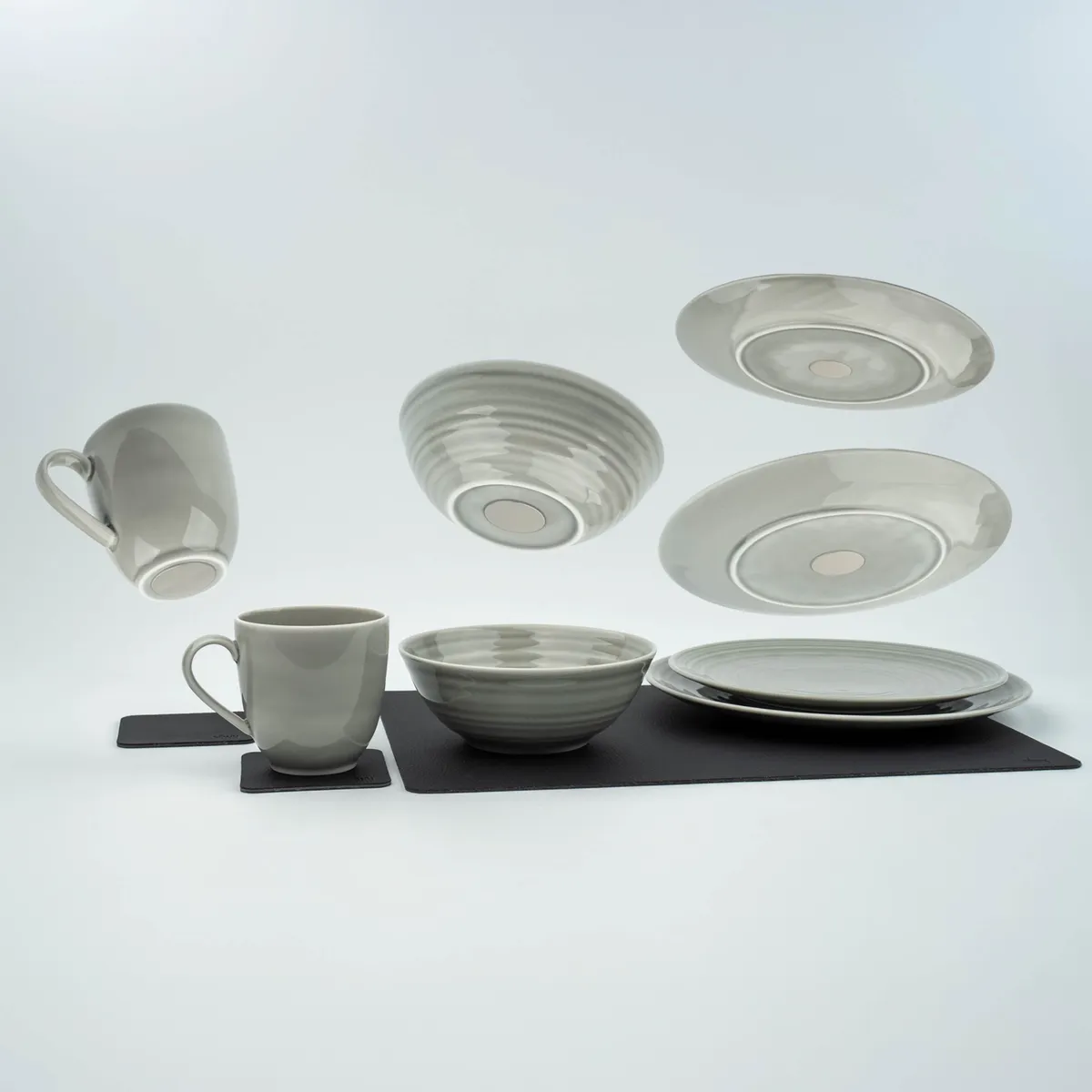 Magnetic porcelain tableware set ASH product image