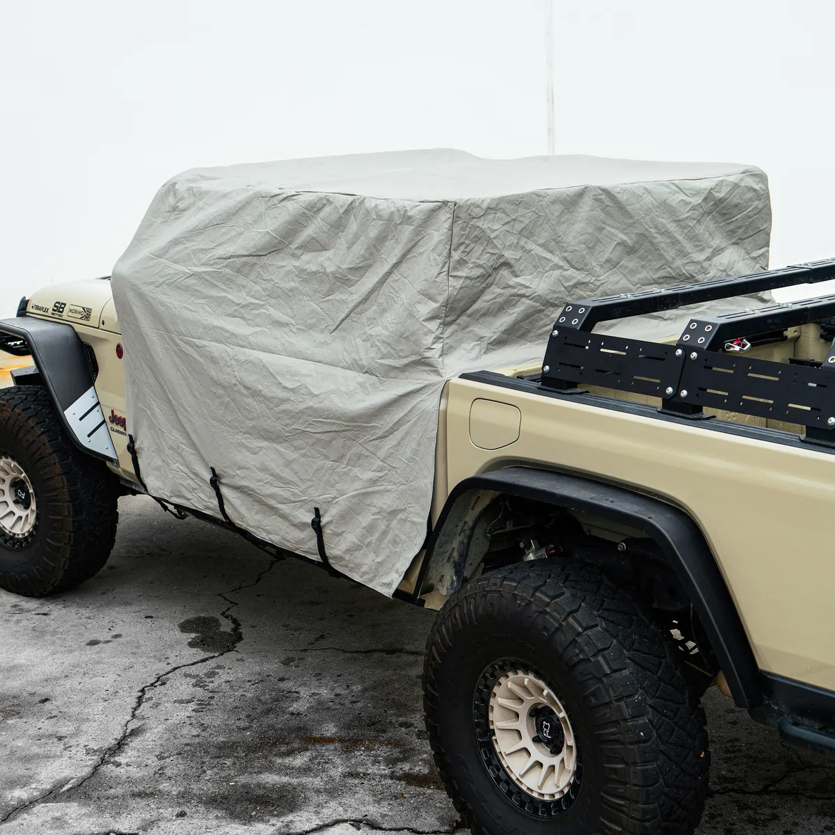 19c Gladiator Cab Cover With Door Flaps product image