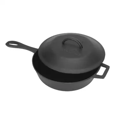 Bayou Classic 3qt Cast Iron Skillet With Selfbasting Lid