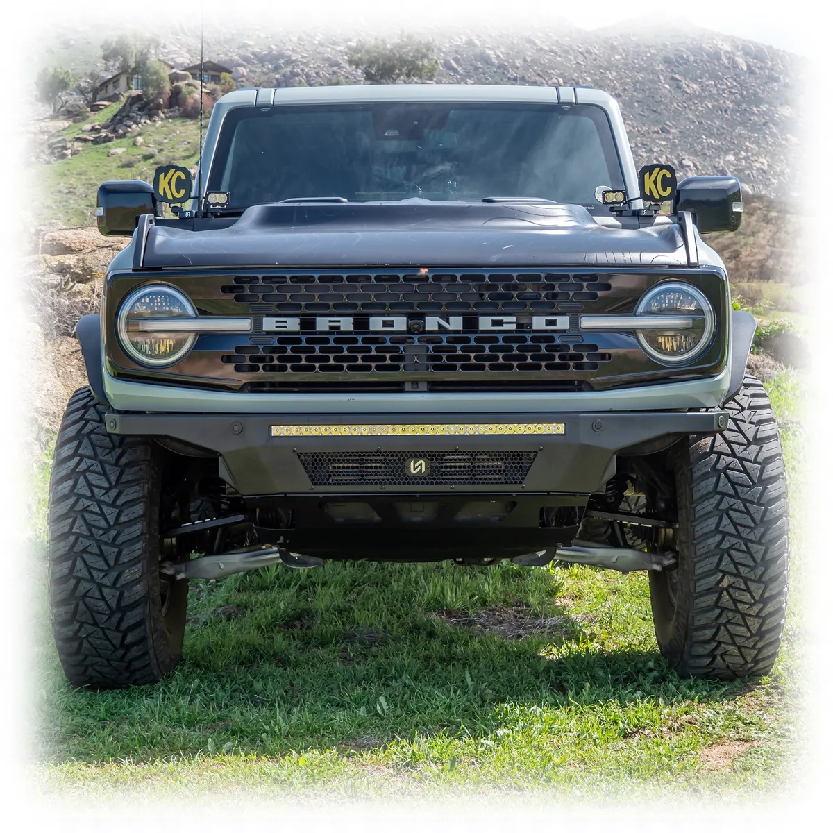 2021+ Ford Bronco Hyperlyte Front Bumper & Skid Plate product image