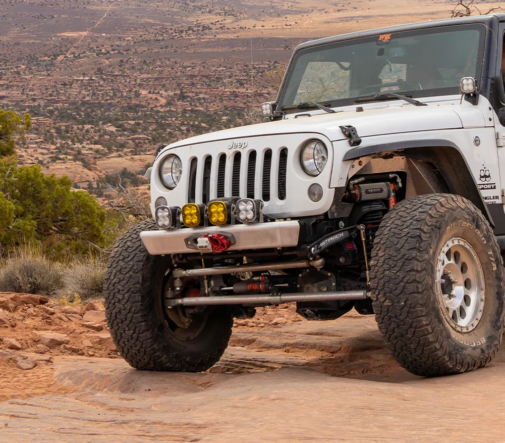 0718 Wrangler Legacy Front Bumper Witho Hoop Raw product image