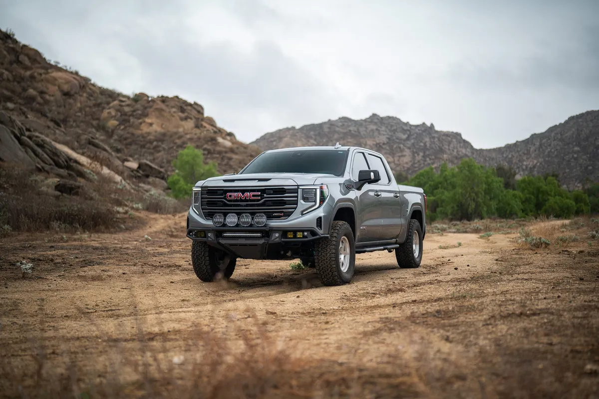 DV8 2022-2025 GMC Sierra 1500 Tube Front Bumper FBGC1-04 product image