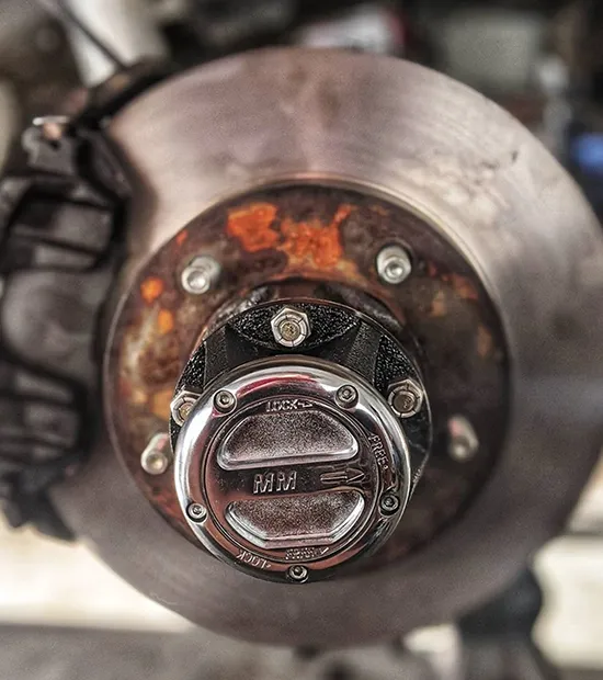 Jeep CJ Manual Locking Hub 27 Spline 5 Bolts For 80-86 Jeep CJ Supreme Mile Marker product image