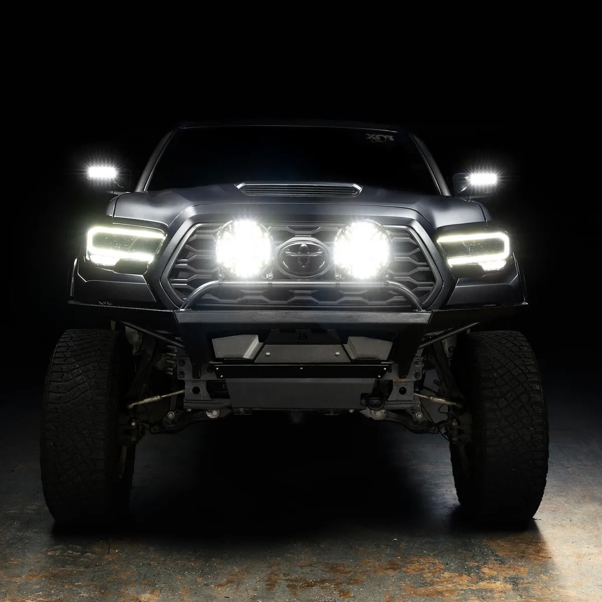 Oracle Lighting Exo 9" Multifunction 120w LED Spotlight – Round Post Mount product image