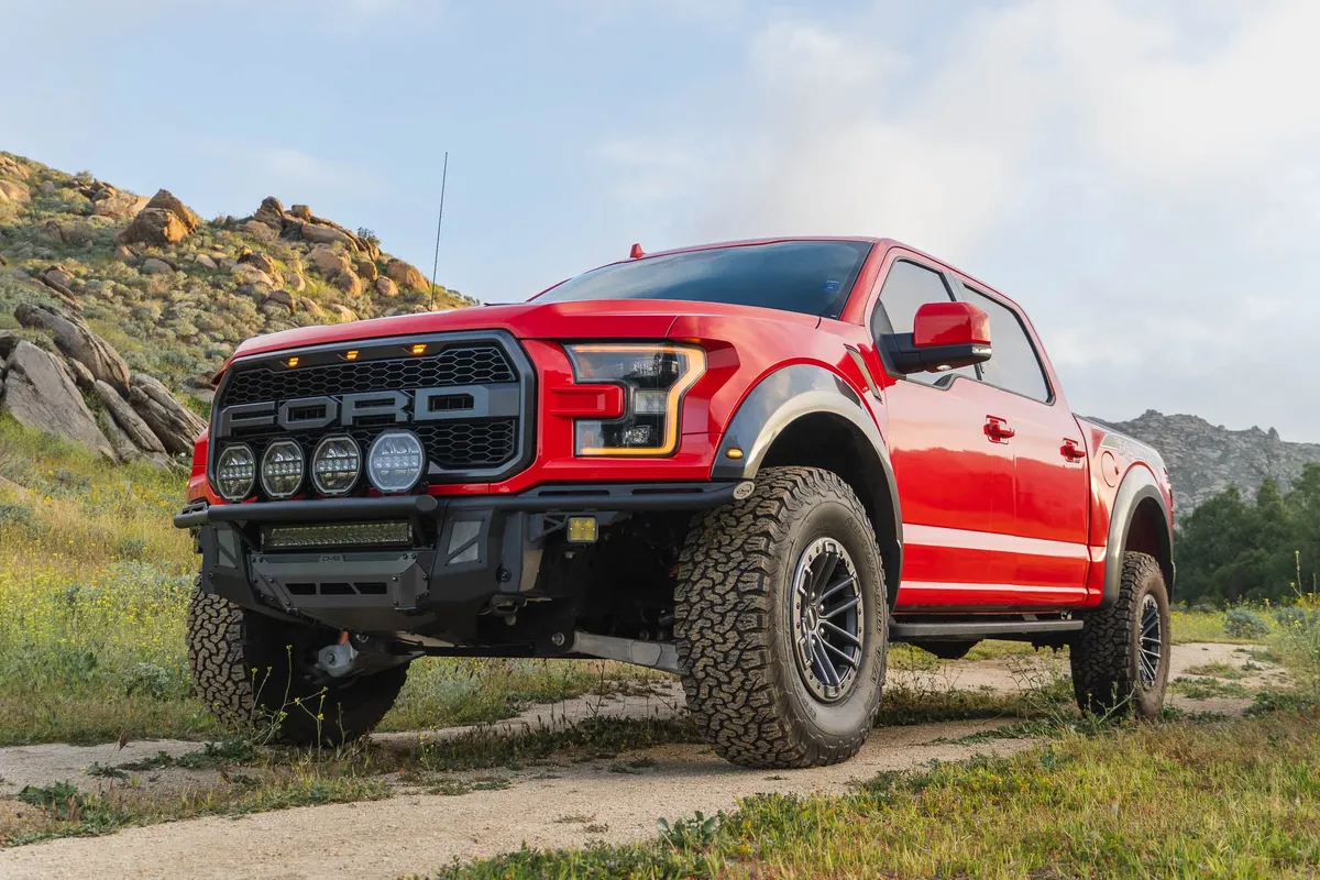 DV8 2017-2020 Ford F-150 Raptor Tube Front Bumper FBFR1-01 product image