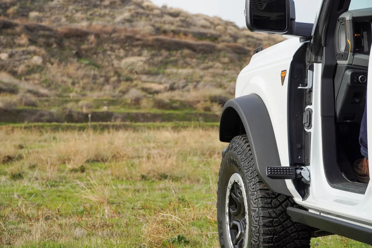 Ford Bronco | Foot Pegs product image
