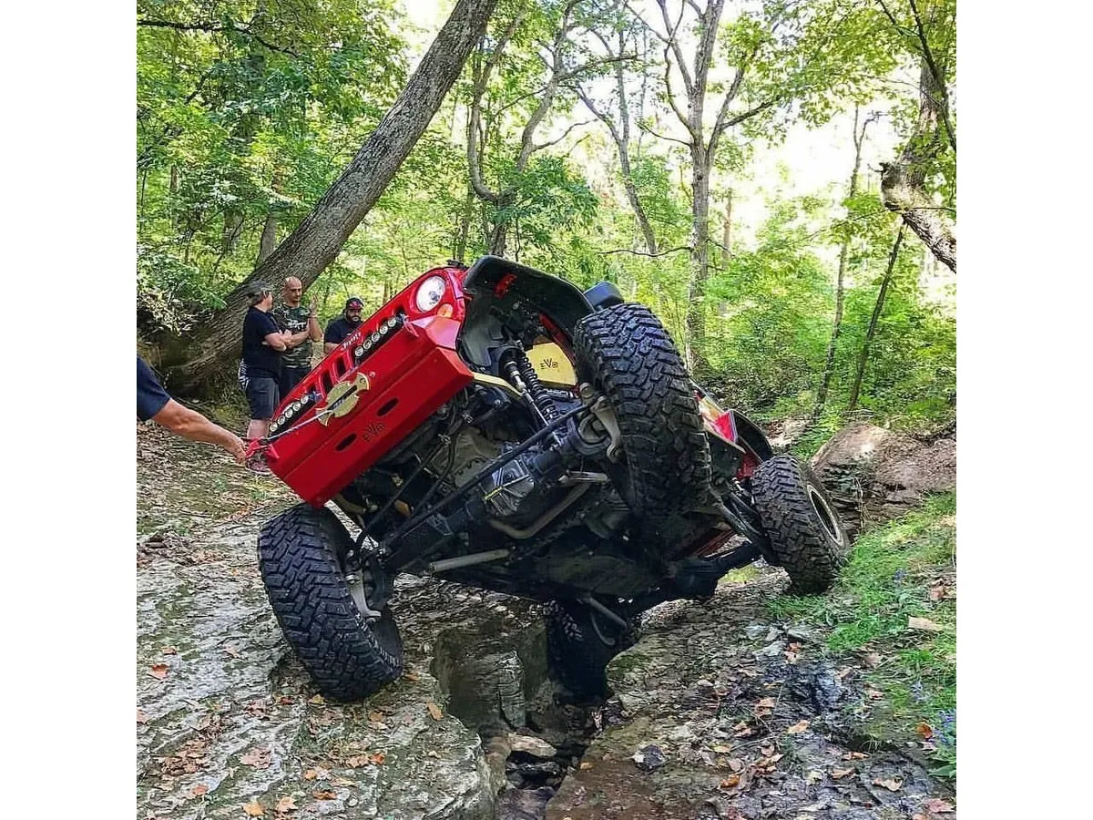 Jeep Wrangler King Coilover Conversion Kit. Front Bolt on (Black) For Jk/Jku 2 Door & 4 Door 2007-2018 product image