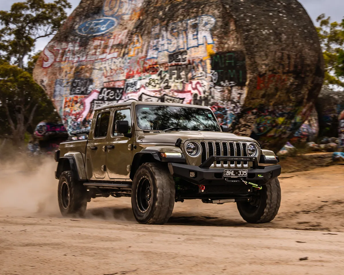 Raid Full Length Front Bumper Kit for Jeep Gladiator JT (2020+) product image