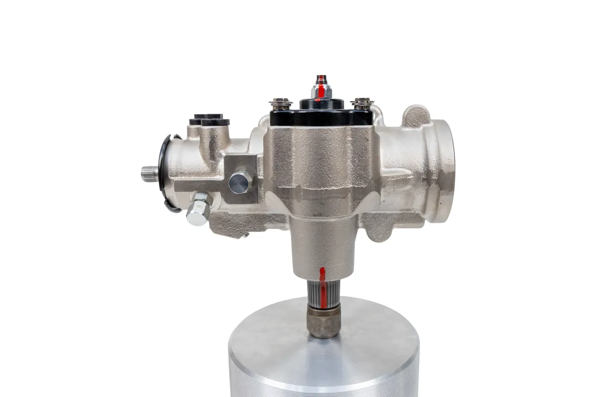 8702 Big Bore Xd Steering Gear(Will Not Work With Factory OEM Steering Pump) product image