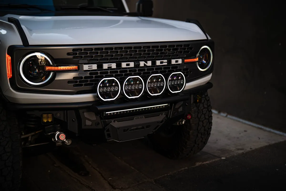 DV8 Offroad 20-Inch Halo Elite Dual Row Light Bar w/ Accent Light product image