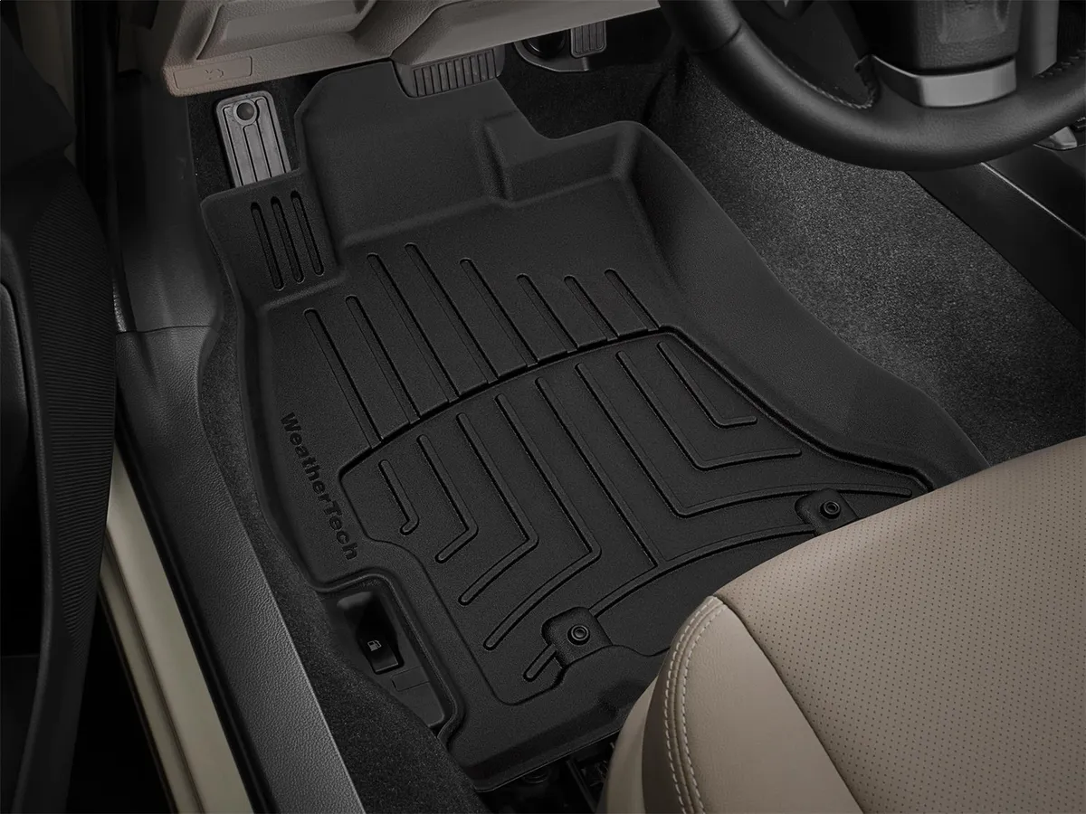 Black Front 3D Floor Mats Subaru Forester 2014 - 2018 product image
