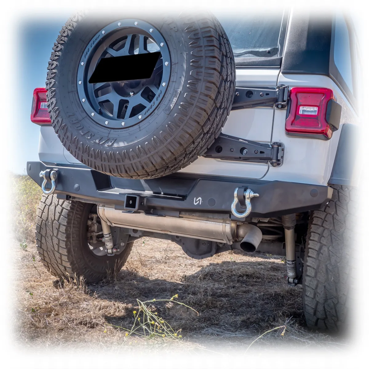 Jeep JL Rear Bumper with Hitch Receiver | 2018–2025 product image