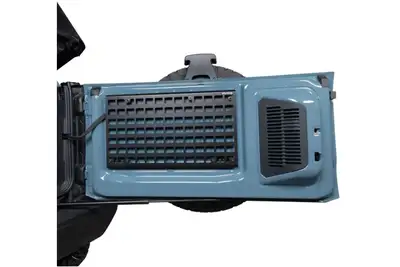 Putco 2021-2022 Ford Bronco MOLLE - Tailgate Panel