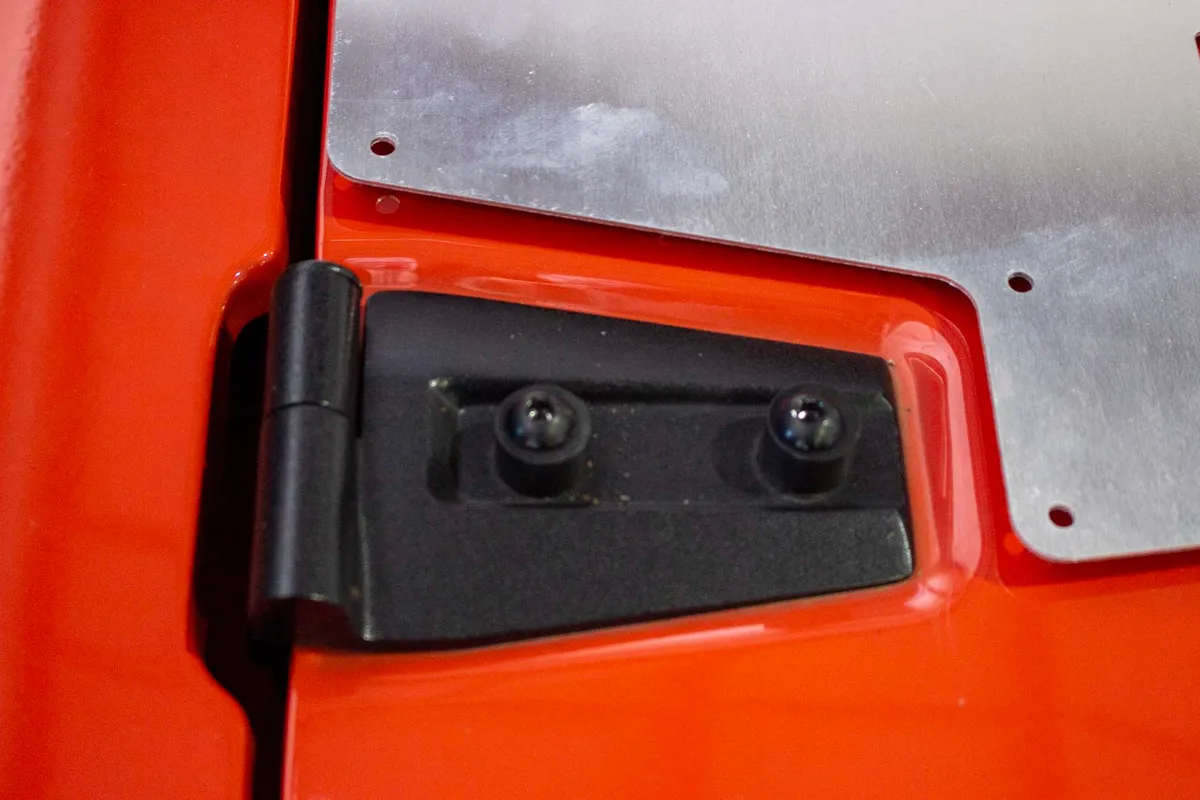 200712 Wrangler Fishbone JK Hood Louver (0712)black Black Powder Coat product image