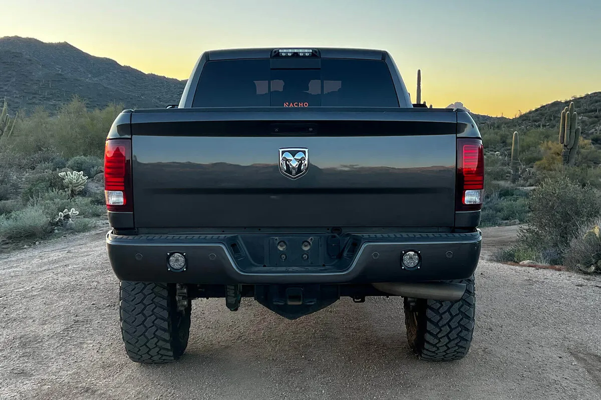 Quatro Flush Offroad Light Mount product image