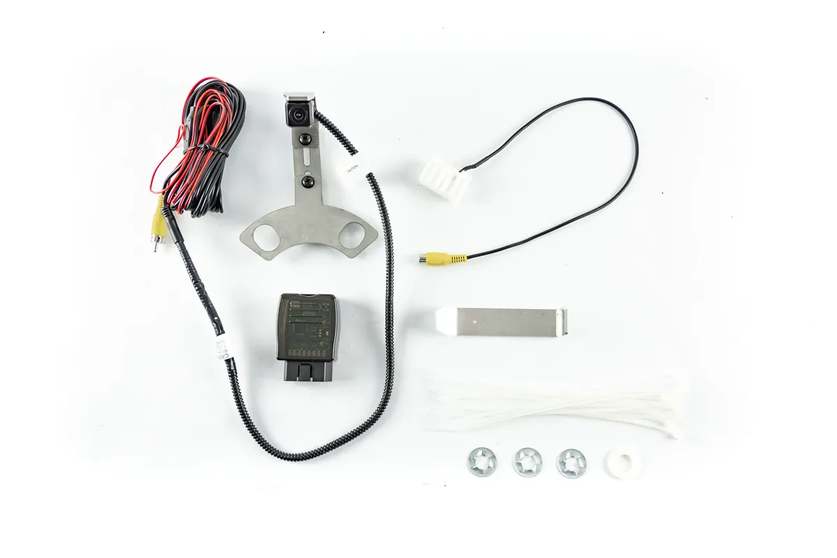 SummitView™ For Jeep® Adjustable Rear Vision System; Includes Flash Module For 6.1 in. Factory Display; Exclusive Stainless Steel Rear Tire Mount; Non-Removable Parking Gridlines; product image