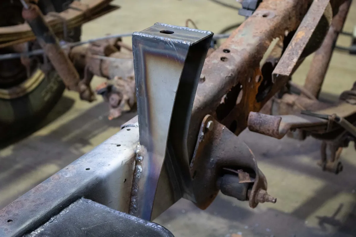 Rust Buster Front Bed Mount For 1997-2004 Dodge Dakota RB7708 product image