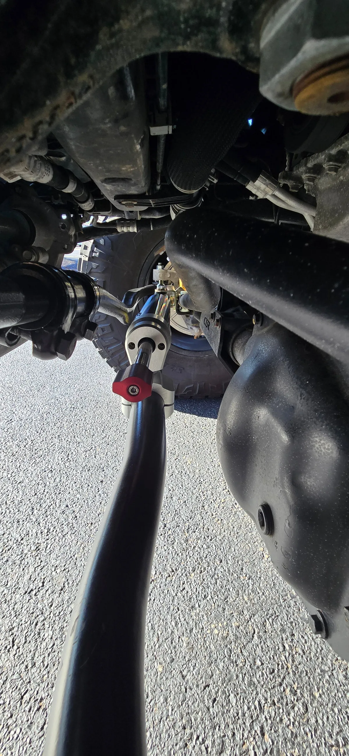 Falcon Nexus EF 2.2 Fast Adjust Steering Stabilizer, JL/JT/JK – 1-5/8" HD TIE ROD product image