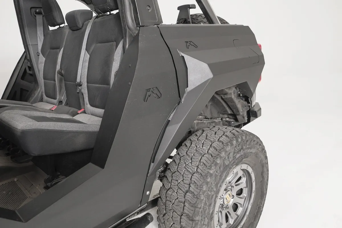 21c Bronco 4 Door Rear Fenders Matte Black product image