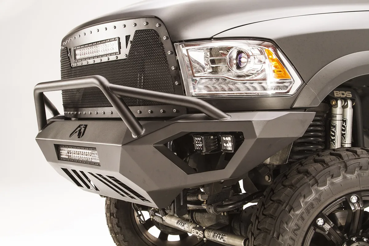 1018 RAM 2500/3500(19 Classic)vengeance Front Bumper W/Prerunner Guard Matte Black product image