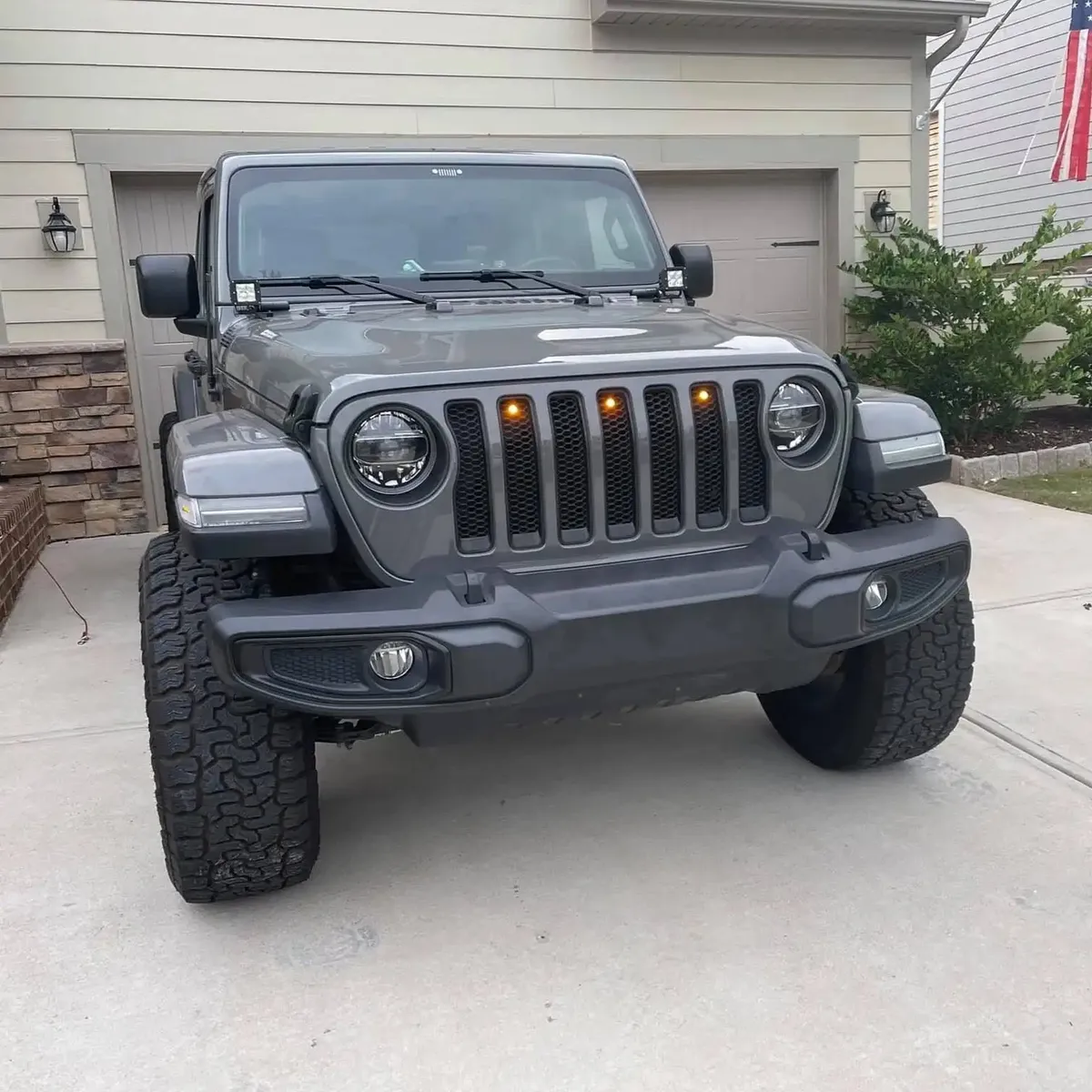 ORACLE Lighting Pre-Runner Style LED Grill Light Kit for Jeep Gladiator JT product image