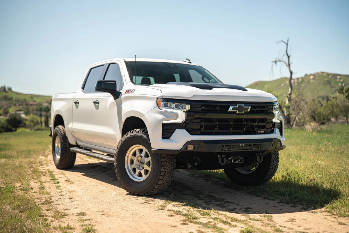 DV8 Offroad 2021-2025 Ford Bronco Tube Series Front Bumper FBCS1-08 product image