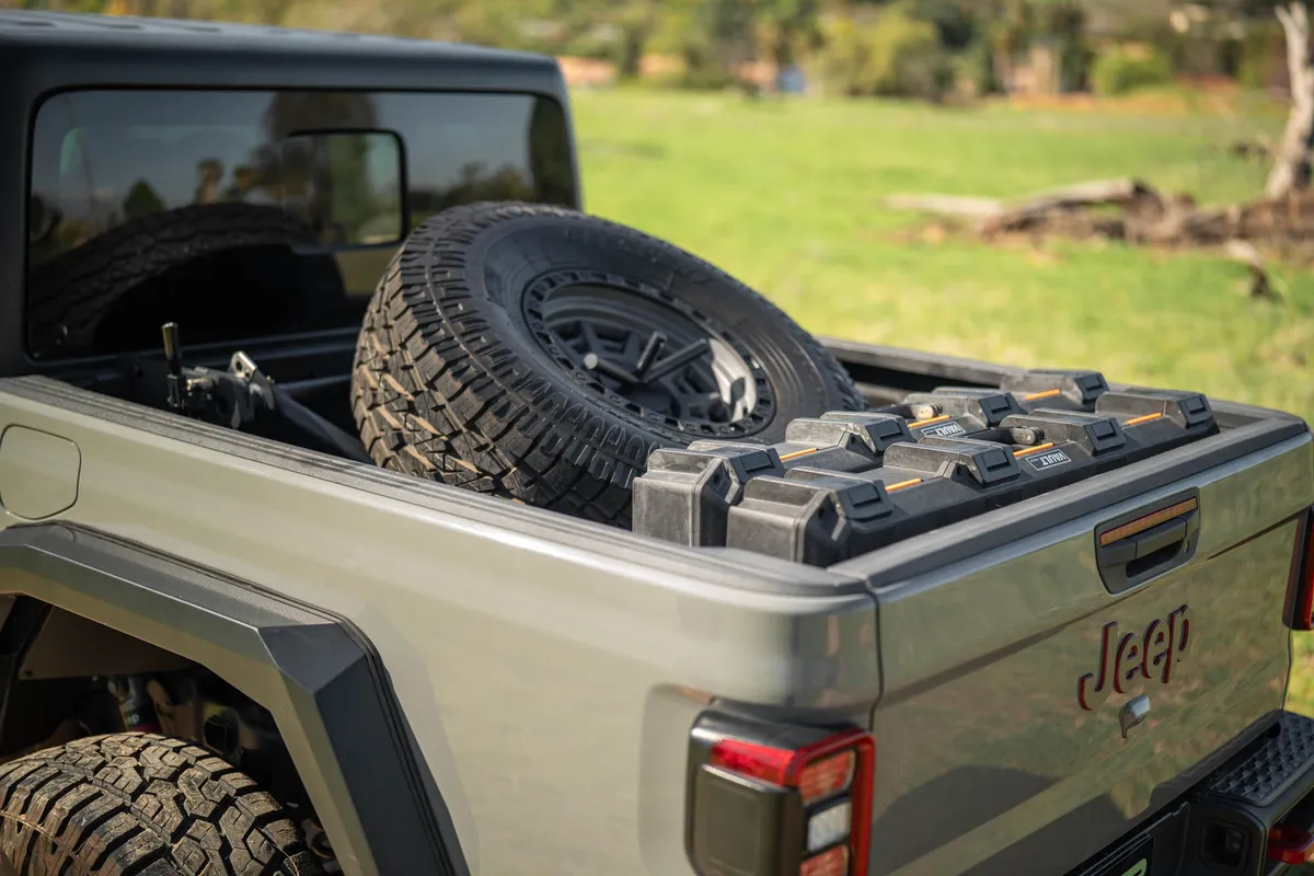 DV8 2020-2025 Jeep Gladiator JT DV8 Offroad Adjustable In-Bed Tire Carrier product image