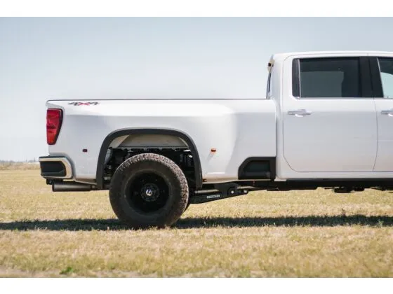 Cognito SM Series LDG Traction Bar Kit For 2020-2024 Silverado/Sierra 2500/3500 2WD/4WD with 0-4.0-Inch Rear Lift Height product image