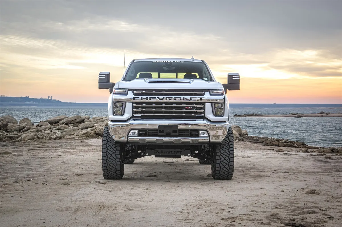 8'' Lift Kit - GM Silverado / Sierra 2500HD/3500HD W/ Falcon 1.1 Shocks 2020-2023 product image
