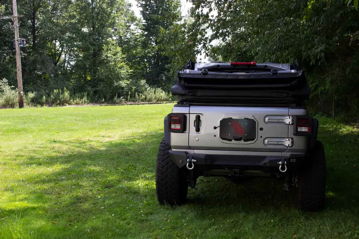 Fishbone Offroad 2018-Current Jeep Wrangler JL & Wrangler Unlimited JLU Backside Plate FB31264 product image