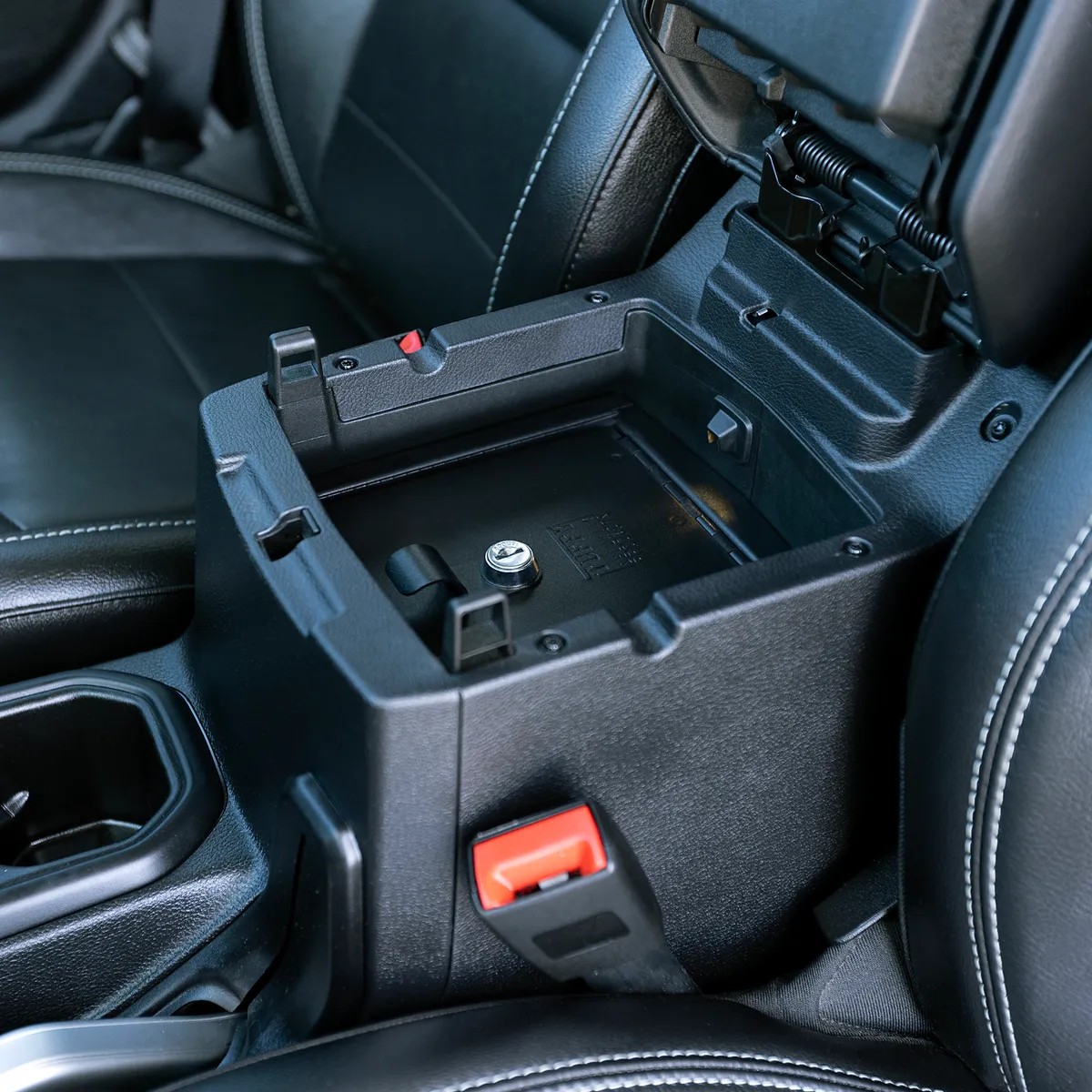 Console Safe - '20-24 Gladiator / '18-24 Wrangler JL; w/ Factory Console (Black) product image