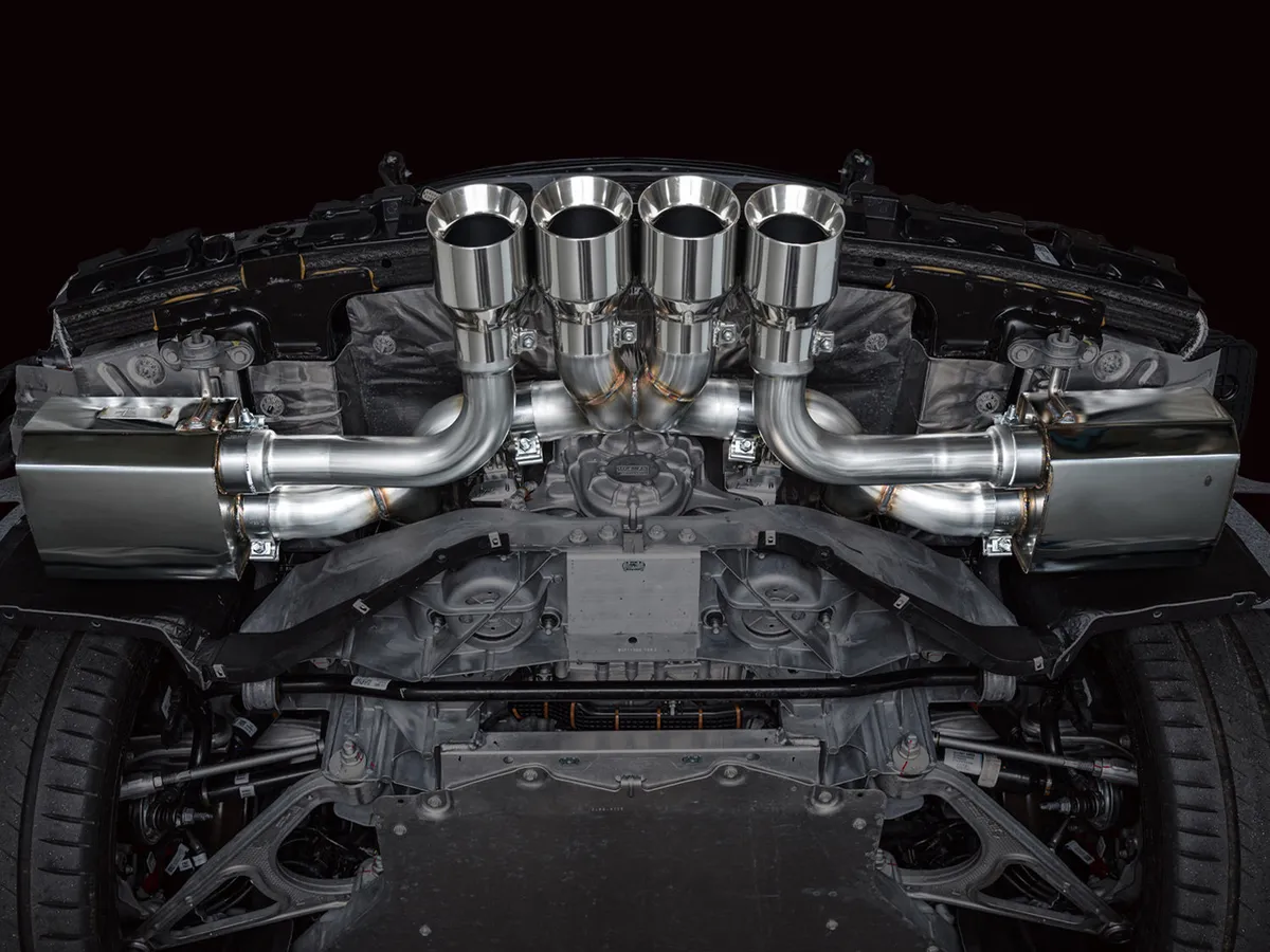 AWE SwitchPath Exhaust for C8 Corvette Z06 - Diamond Black Tips product image