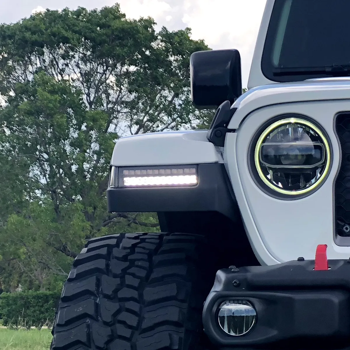 Jeep Wrangler JL 18-25 Ultra Bright White DRL Oled Amber Scanning Switchback Turn Signals Fender Lights (Replaces OEM Halogen) - Multiple Lens product image