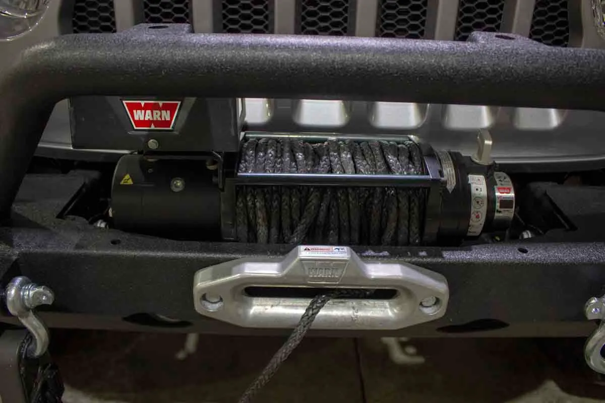 Fishbone Offroad Mid-Width Front Winch Bumper for 2018 & Up Jeep Wrangler/Gladiator FB22088 product image