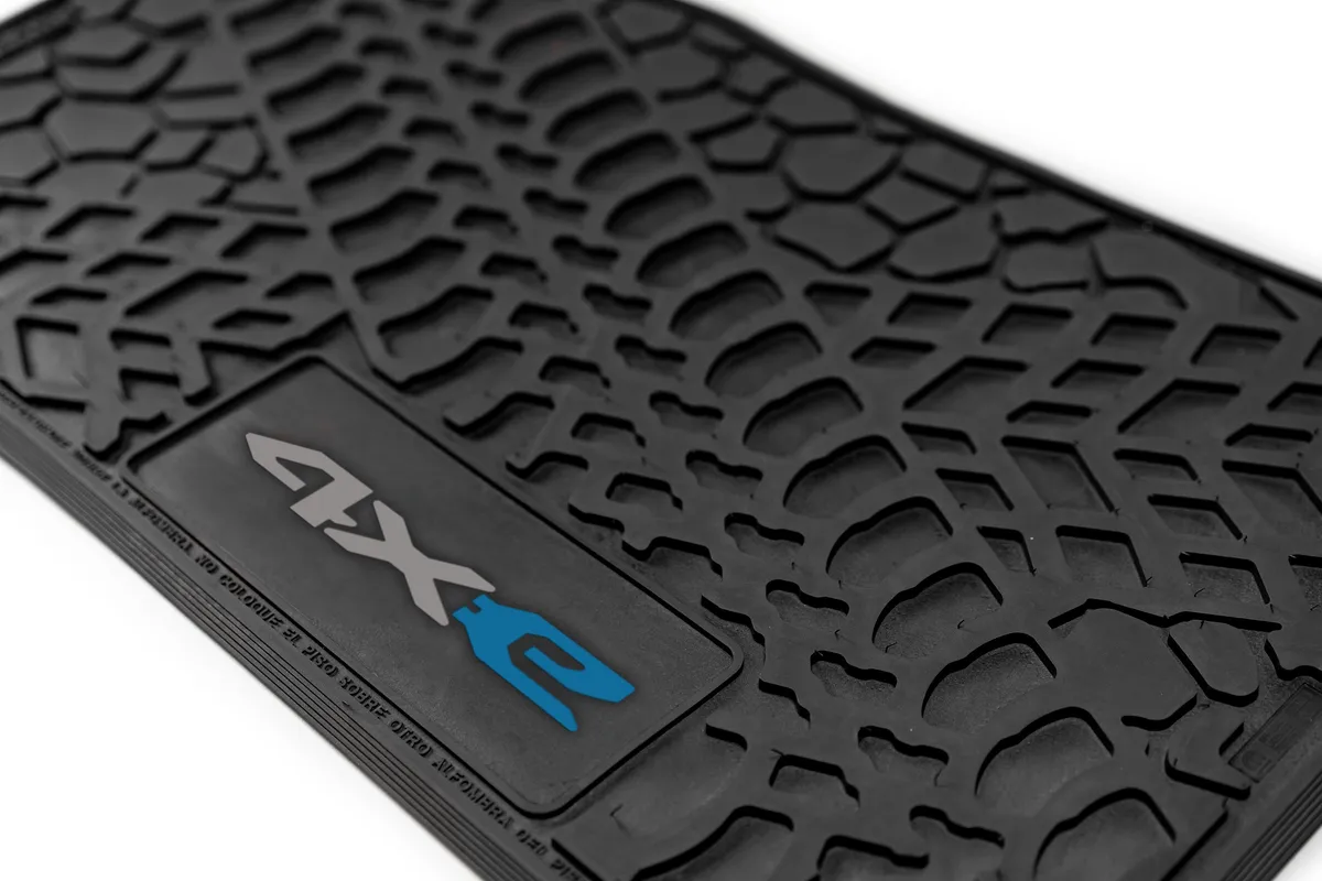 21-24 Jeep 4xe Front and RearTire Tread/Scorched Earth Scene w/ 4xe Insert - Black w/ Silver '4x' & Dark Blue 'e' Insert product image