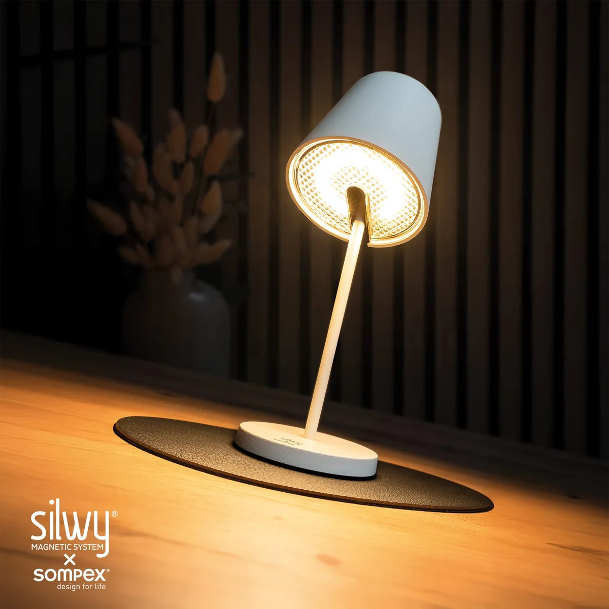 Magnetic lamp PORTOFINO WHITE including placemat and pad product image