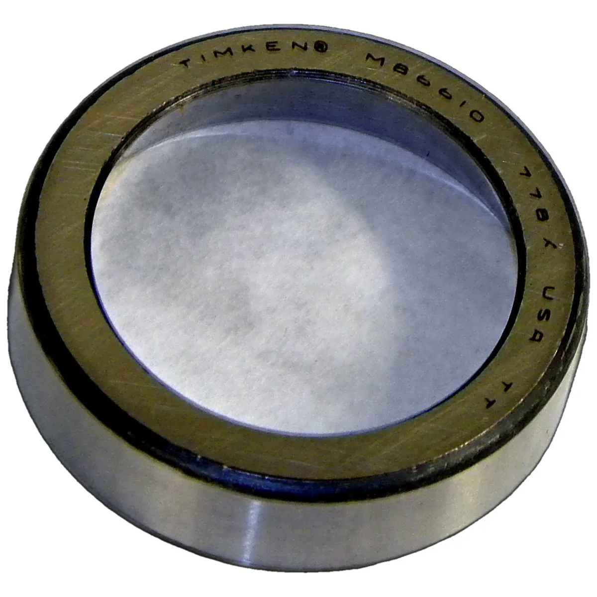 1984-1996 Cherokee XJ with Dana 35 rear axle; Outer pinion bearing cup 1981-1983 CJ-5 CJ with Dana 300 transfer case; front output bearing cup; front or rear 1981-1986 CJ-7 CJ with Dana 300 transfer case; front output bearing cup; front or rear 1981-198 product image