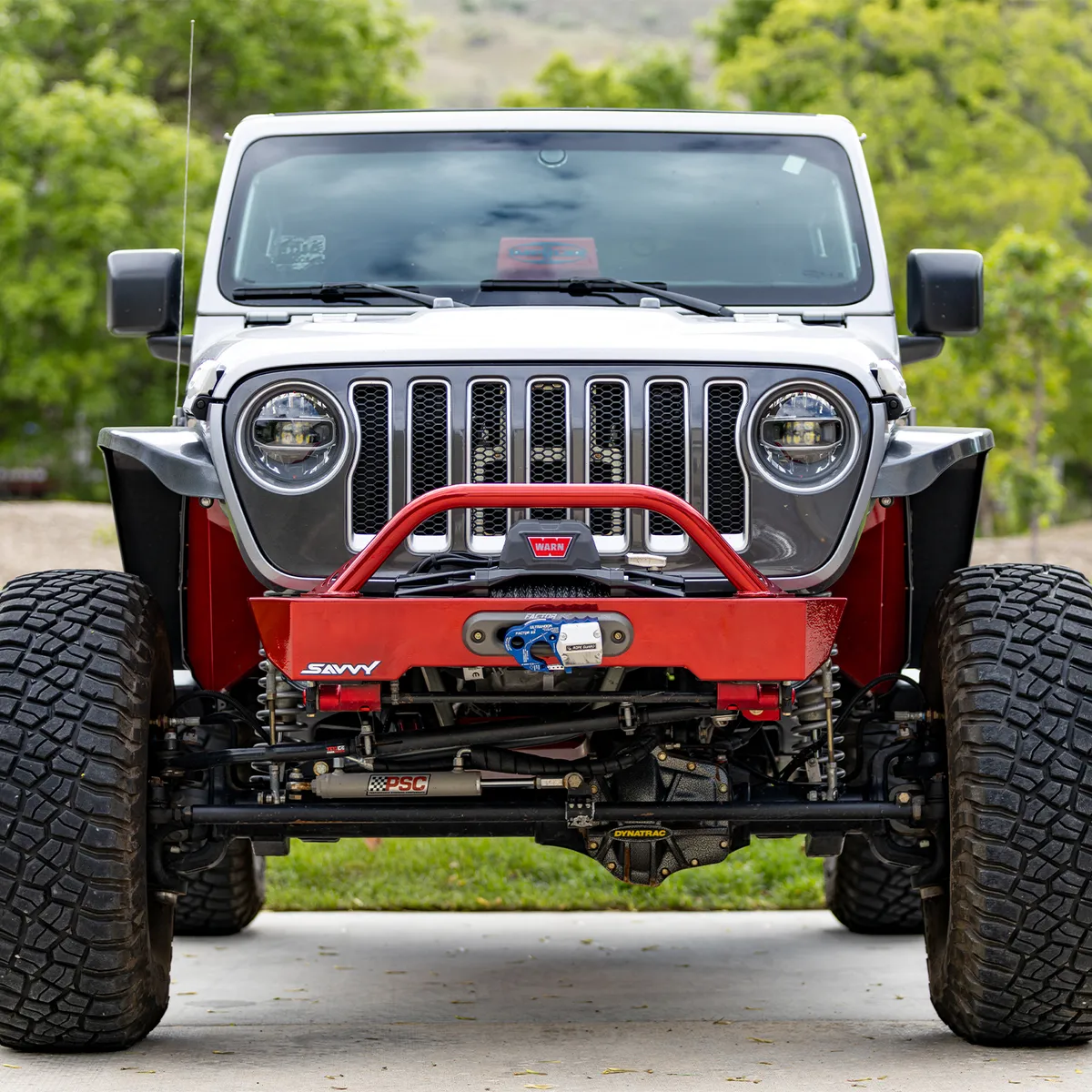 18c Wrangler/20c Gladiator Krawler Lite Front Bumper With Hoop Raw product image
