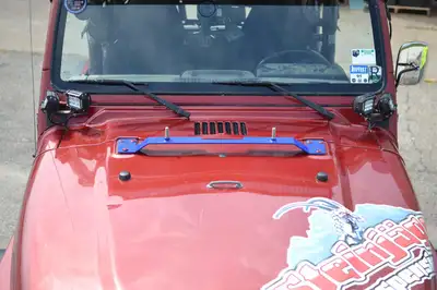 Steinjager Recovery and Towing 1997-2006 High Lift Jack Mount Hood Cloud White