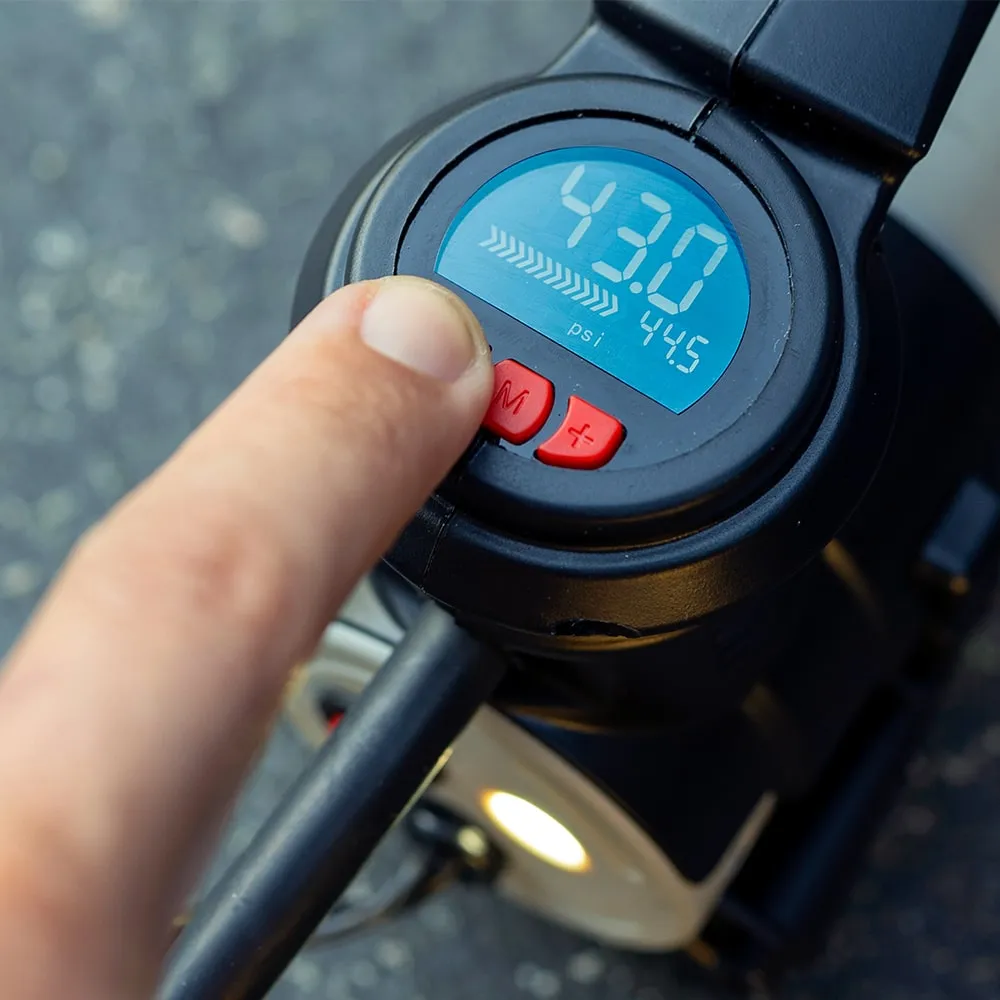 Viair - 88P Digital Automatic Portable Compressor with 7 Way Plug Connection EVC88P7 product image