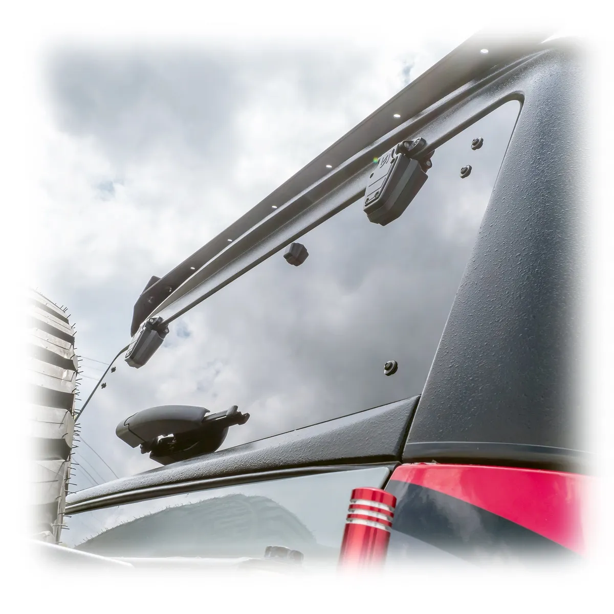TR10 Bronco Hard Top Rear Window, Defroster & Wiper Assembly product image