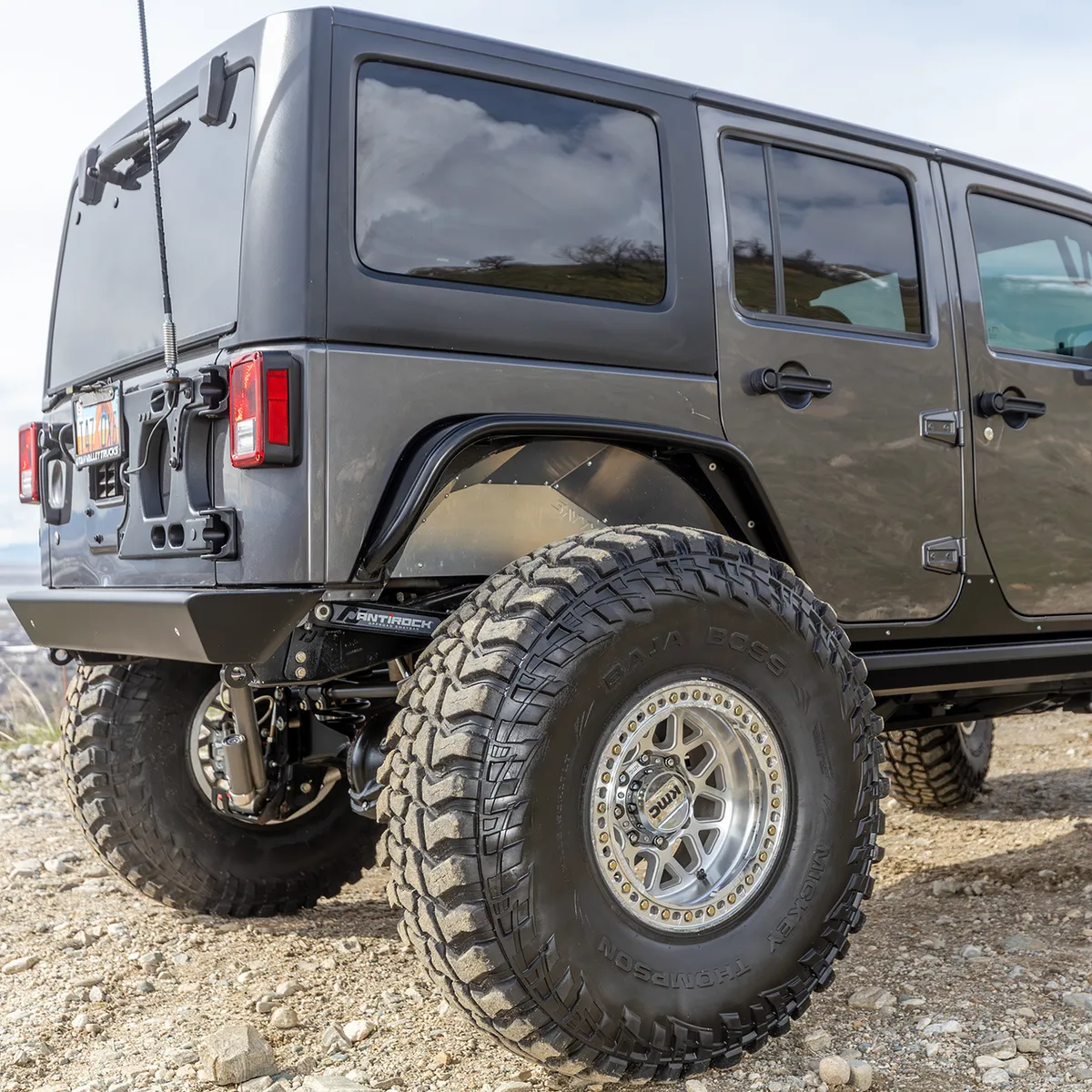 0718 Wrangler Rear Fender Inner Liner Raw product image