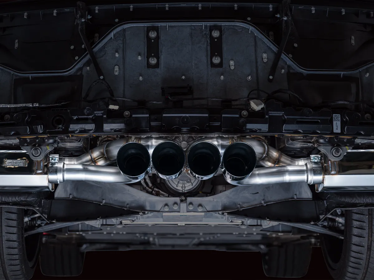 AWE SwitchPath Exhaust for C8 Corvette Z06 - Diamond Black Tips product image