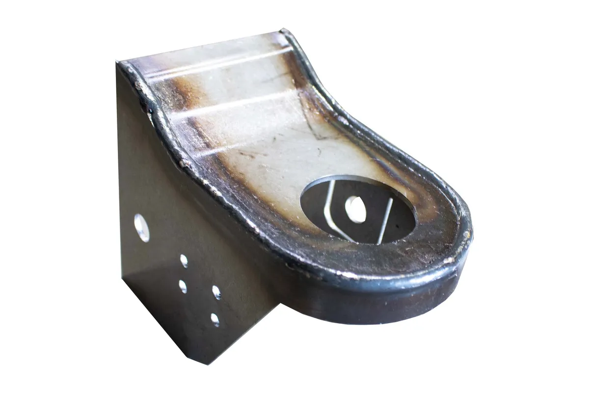 Rust Buster 1999-2013 Chevy Silverado & GMC Sierra 1500/2500 Front Cab Mount RB7324 product image