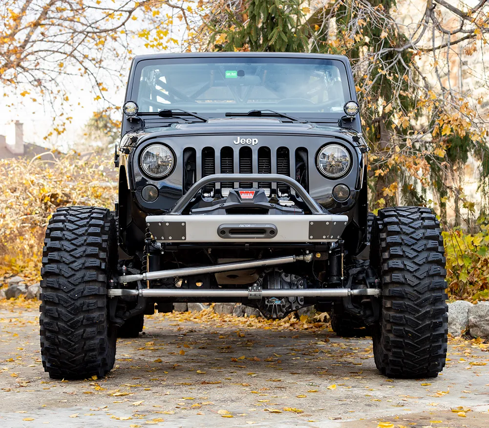 0718 Wrangler Legacy Front Bumper With Hoop Raw product image