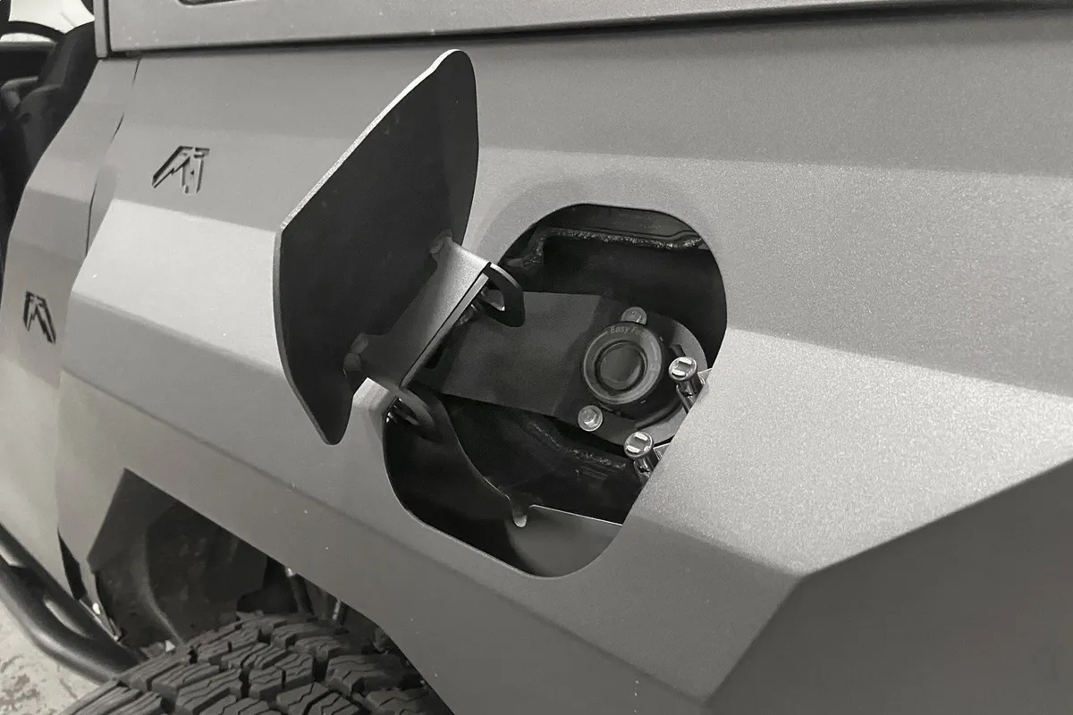 21c Bronco 4 Door Rear Fenders Matte Black product image