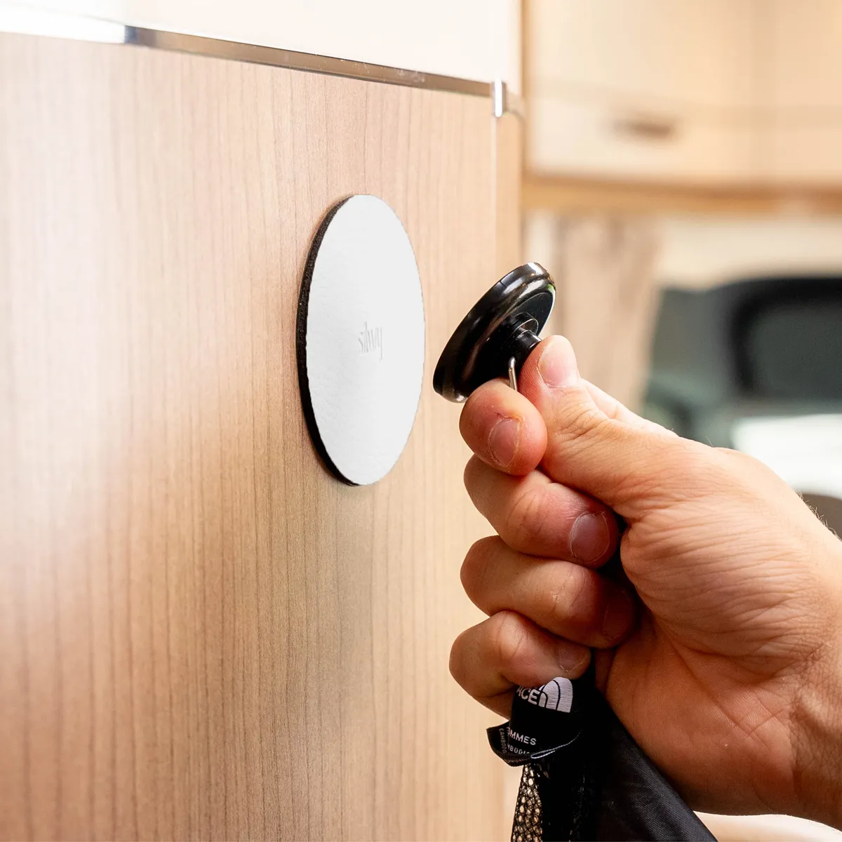 Magnetic Hook The One Incl. Pad White product image